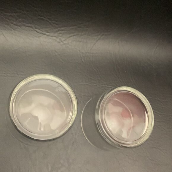 Carolans Irish Cream 6 Ounces Clear Glass White Etching 3X 2 One Glass Only - Picture 5 of 6